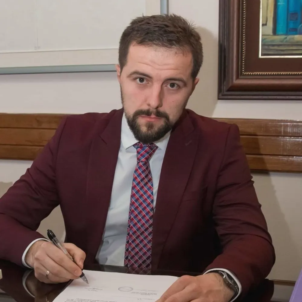 &Scaron;u&scaron;ić: Odluka policije da odustane od prekr&scaron;ajne prijave protiv Mandića pokazuje da su državni organi nemoćni