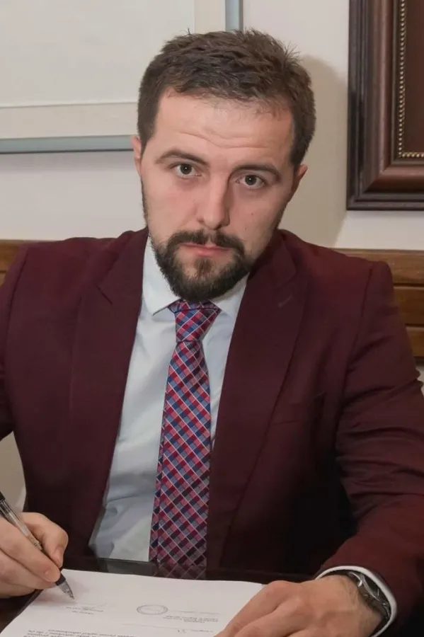 &Scaron;u&scaron;ić: Odluka policije da odustane od prekr&scaron;ajne prijave protiv Mandića pokazuje da su državni organi nemoćni