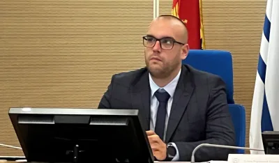 Giljen: Vanredna sjednica zakazana u skladu s Poslovnikom