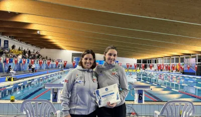 Iskra sa svojom trenericom