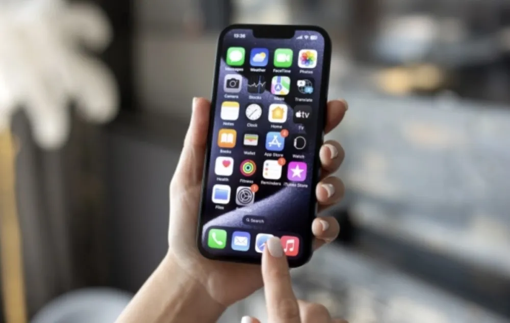 iPhone korisnici traže od&scaron;tetu: Apple namjerno usporavao telefone?