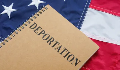 Stotine članova venecuelanske bande deportovano iz SAD u Salvador