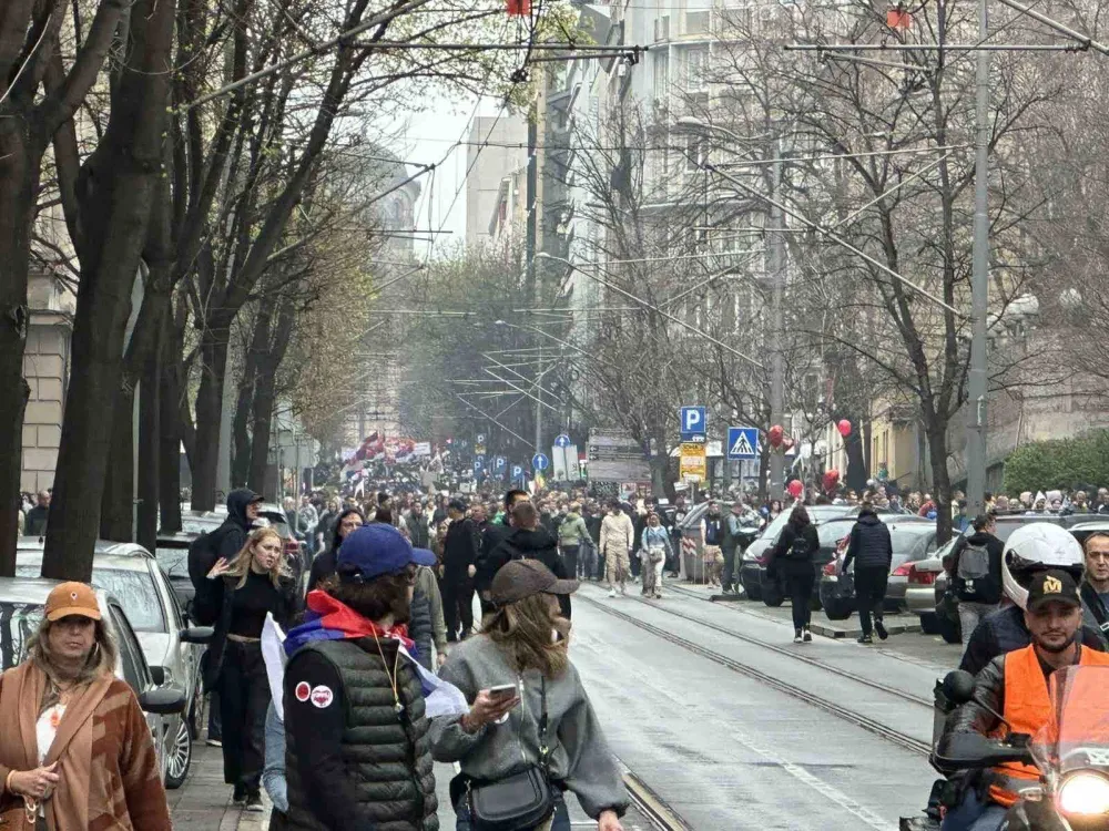 Njemačka novinarka opisala incident u Beogradu: Situacija je bila čudna, osjećala sam nelagodu i vrtoglavicu