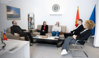 Ćulafić sa botaničarkama Dragićević i Vuksanović: Biljka Petrolamium crnojevicii jedinstvena ekolo&scaron;ki i evolutivno