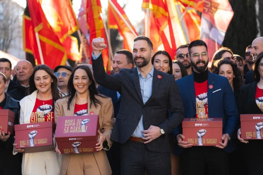 Muratović: Građani sa nestrpljenjem čekaju političke promjene