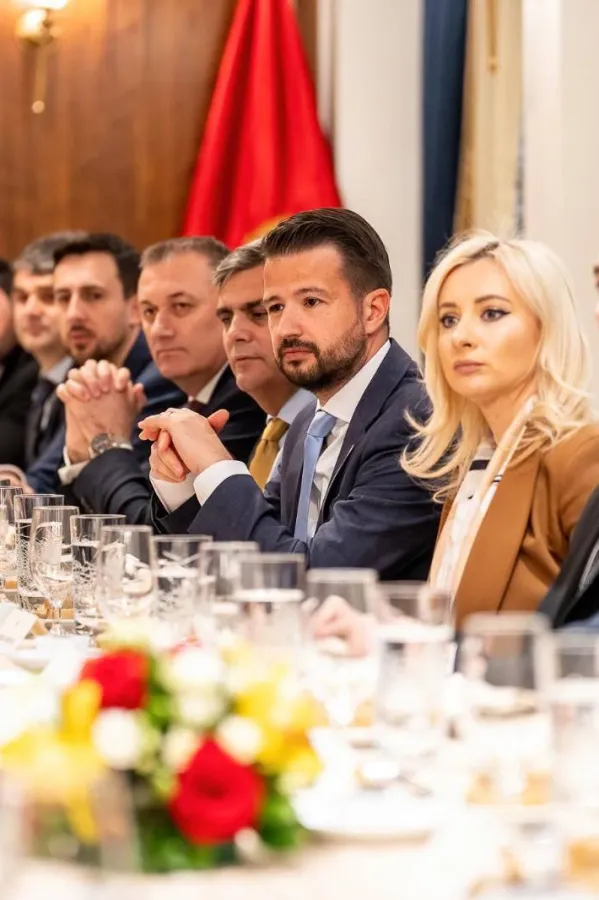 Milatović upriličio iftar: Islam neodvojivi dio tradicionalnog i kulturnog nasljeđa na&scaron;eg dru&scaron;tva