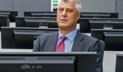 Ha&scaron;im Tači pu&scaron;ten iz Haga da na Kosovu posjeti grob svog oca