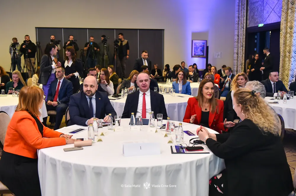 Nik Đeljo&scaron;aj