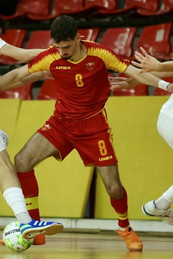 Crveni igraju kvalifikacije