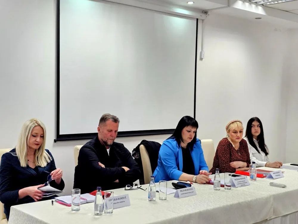 Panel diksusija Dječjeg parlamenta u Bijelom Polju: Uticaj medija na suzbijanje i pojavu vr&scaron;njačkog nasilja