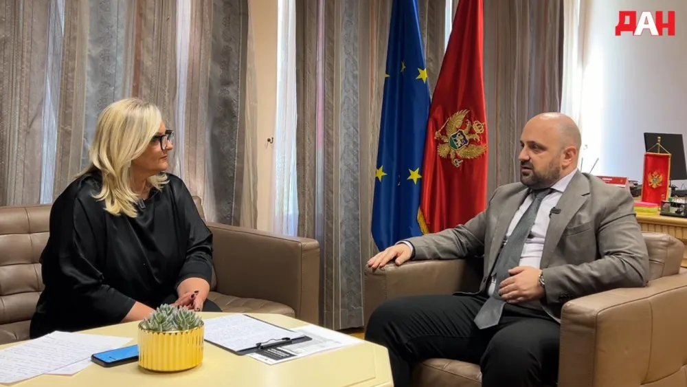 (VIDEO) Božović za "Dan": Tražimo najefikasniji model za oduzimanje imovine od kriminalaca