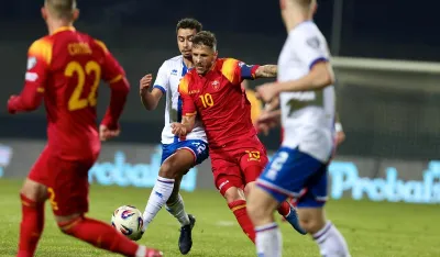 Jovetić na meču sa Farskim Ostrvima