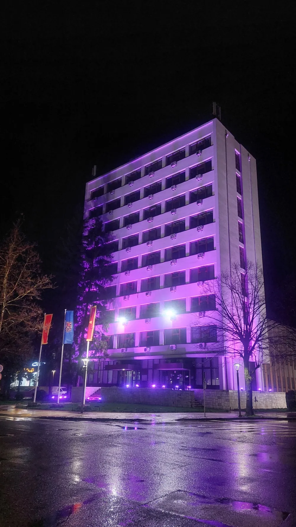 Zgrada Op&scaron;tine Nik&scaron;ić