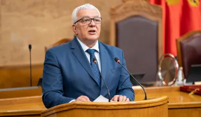 Mandić čestitao novoizabranoj predsjednici Bundestaga