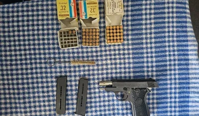 Pi&scaron;tolj i municija