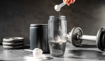 Sve &scaron;to bi trebalo da znate kada uzimate kreatin: kada, koliko i koji su neželjeni efekti