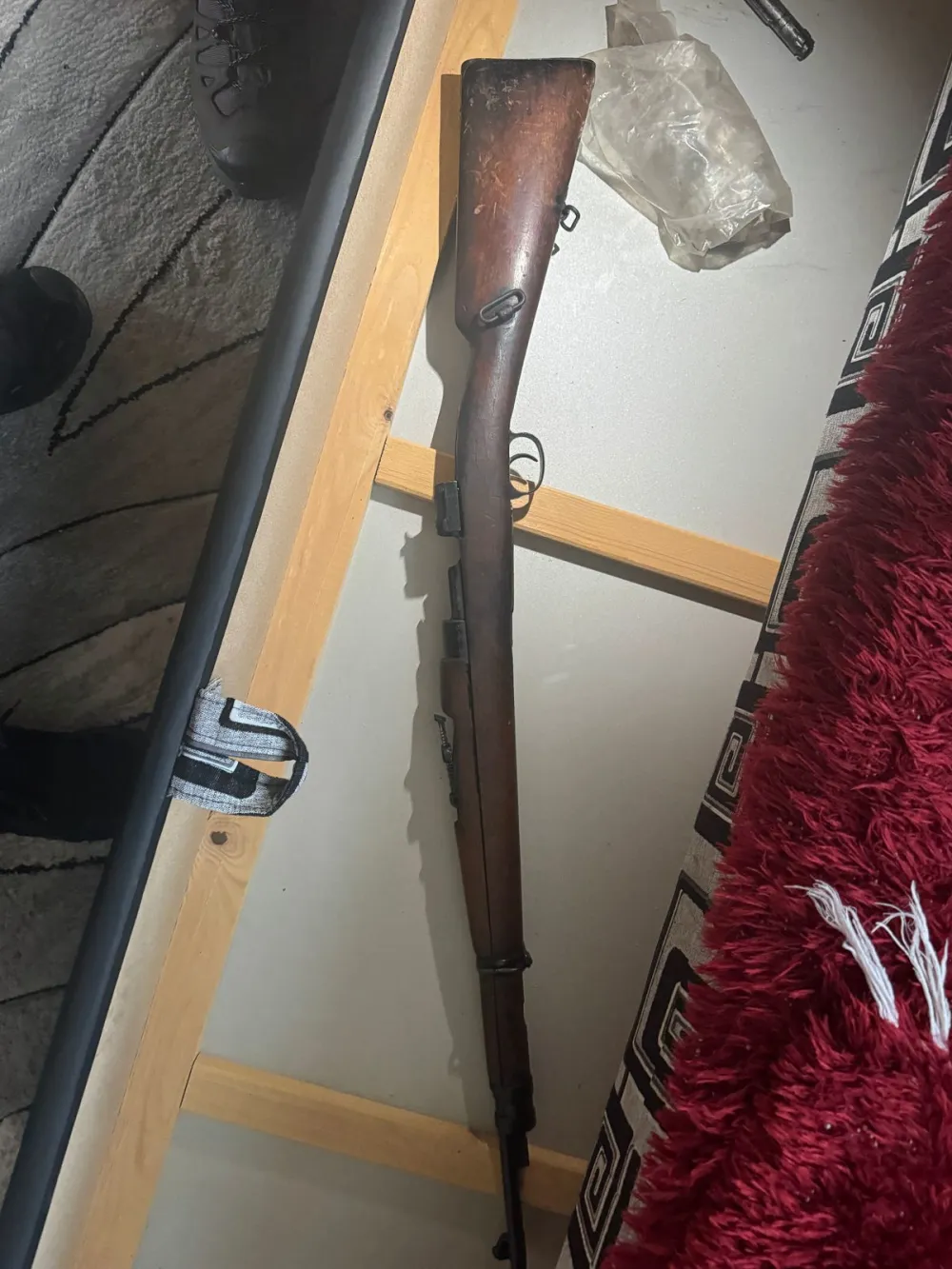 Cetininje: Uhap&scaron;en osumnjičeni nakon prijave porodičnog nasilja, ilegalno posjedovao pu&scaron;ku