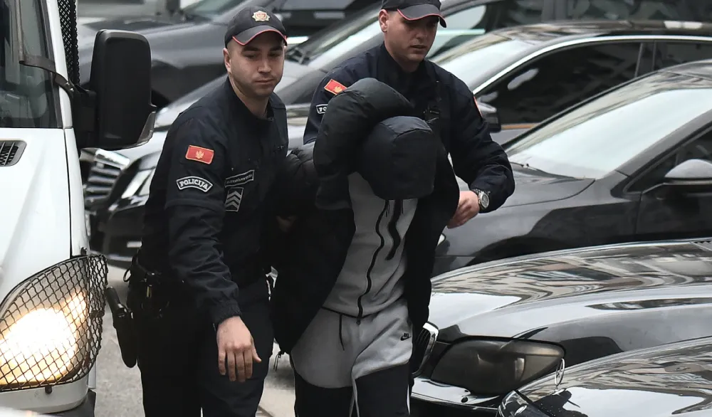 (FOTO) Osumnjičenom&nbsp;za ubistvo u Zeti određeno tužilačko zadržavanje