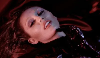 Majli Sajrus najavila novi singl