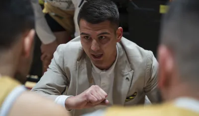 Povratak u rodni grad