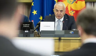 Dejan Đurović na zasjedanju POSP-a