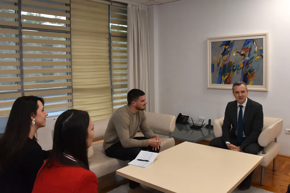 Rektor UCG sa studentima u susret Danu studenata: Fokus na zakone, stipendije i infrastrukturu