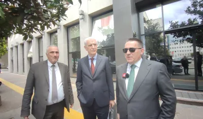 (VIDEO) Martinović: SDT već tri godine Lazovića drži na dokaznoj klackalici; Mitrić: Nezakonit&nbsp;rad sud zatrpao predmetima