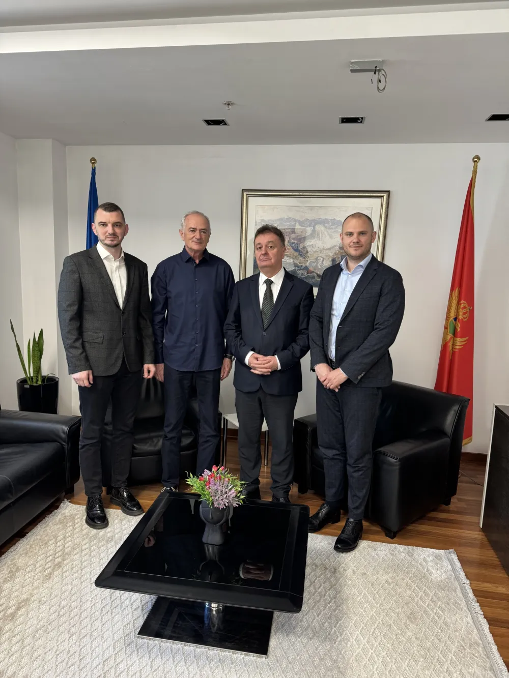 Aleksić upriličio sastanak o intenziviranju saradnje Univerziteta i privrede