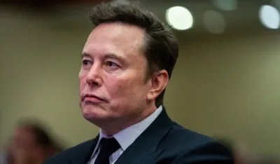 Mask Trampovog savjetnika za trgovinu nazvao kretenom i &bdquo;glupim kao noć&ldquo;