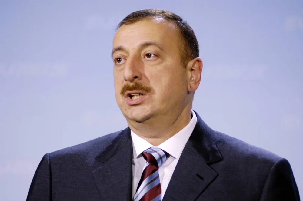 Alijev pozdravio ga&scaron;enje USAID-a: Ugasite jo&scaron; neke NVO