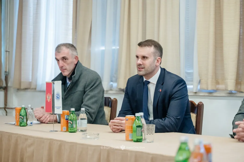 Milojko Spajić u posjeti Željezari