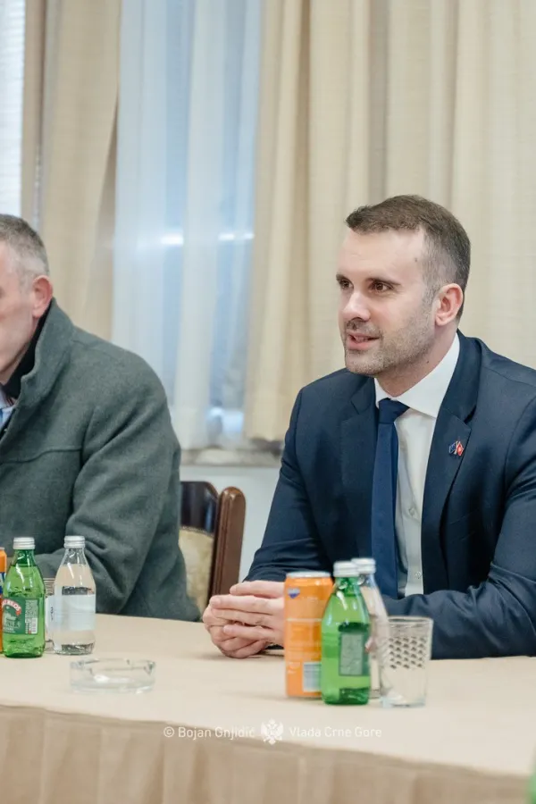 Milojko Spajić u posjeti Željezari