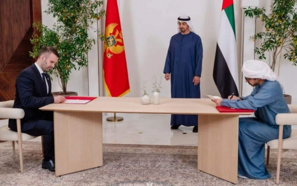 "(Ne)transparentan posao"