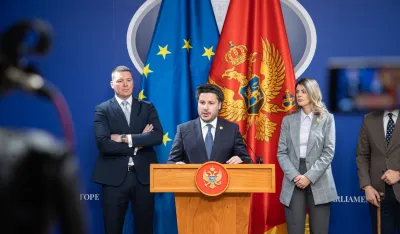 Abazović: Vlada cijeli državni aparat podredila investitoru, da vidimo ko će staviti potpis da ovo nije korupcija