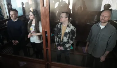 (FOTO) Ruski tužioci traže &scaron;est godina zatvora za četvoro novinara povezanih sa Navaljnim