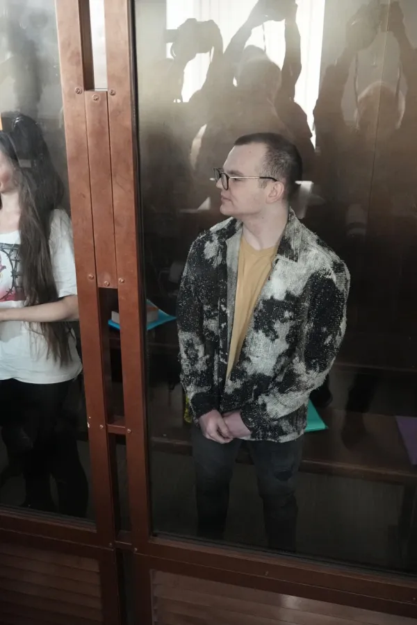 (FOTO) Ruski tužioci traže &scaron;est godina zatvora za četvoro novinara povezanih sa Navaljnim