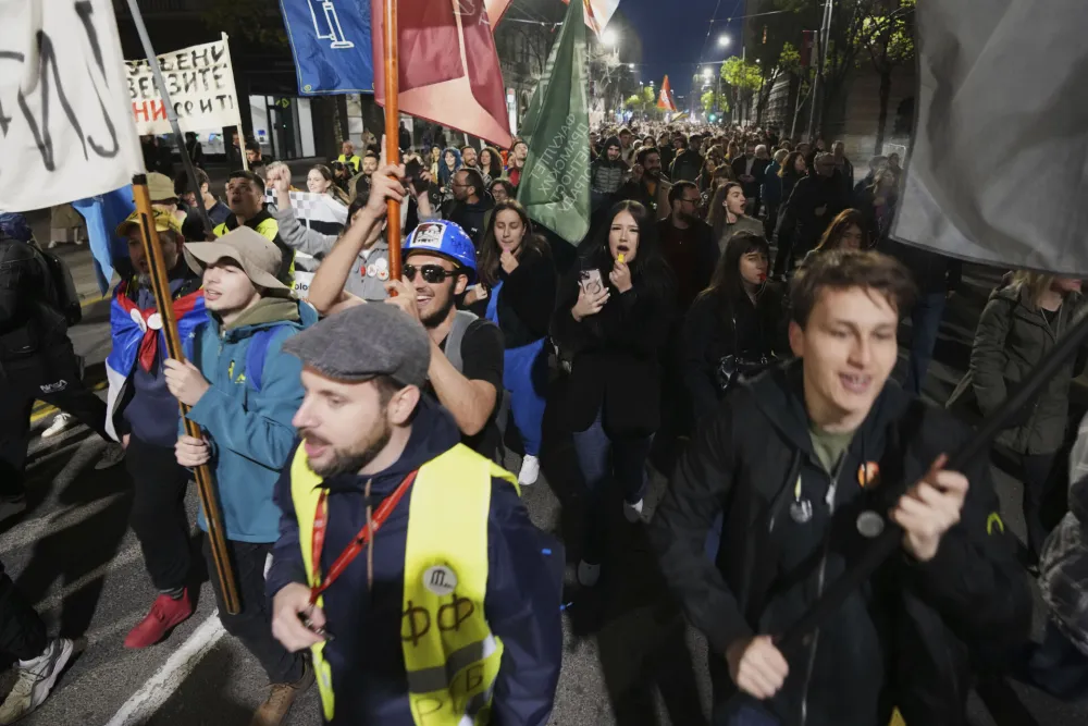 Svi studenti Medicinskog iza&scaron;li iz zgrade policije u Ni&scaron;u