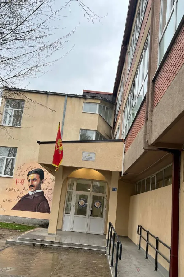 Učenici snimili verbalni incident u Srednjoj stručnoj &scaron;koli u Beranama: Profesor đake nazvao đubradima