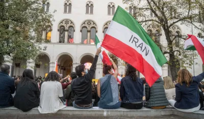 Učesnici skupova sa iranskom zastavom 