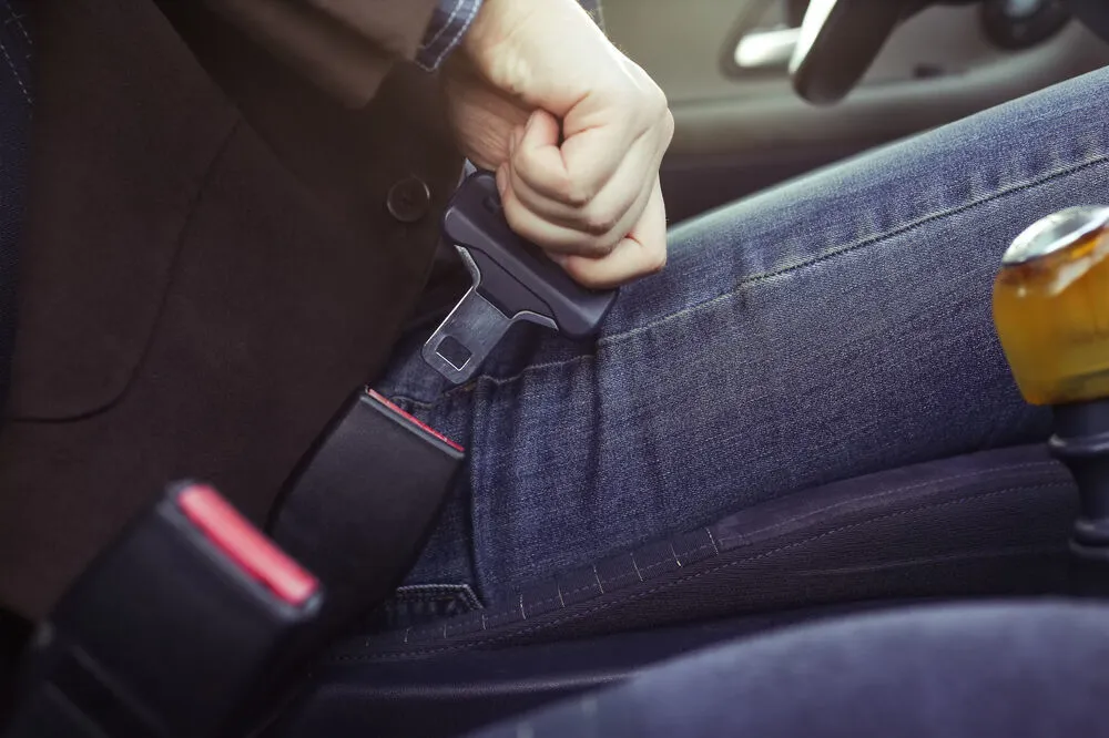 Kazne za nevezivanje pojasa od 300 do 600 eura