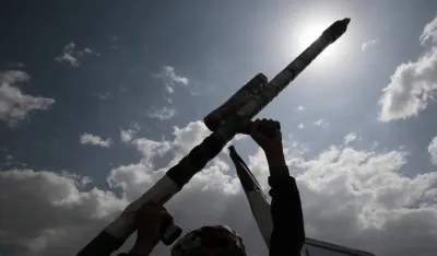 (FOTO/VIDEO) Izrael zasut raketama