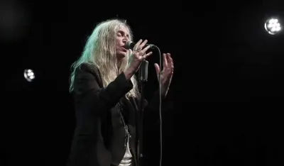 Pati Smit napisala nove memoare