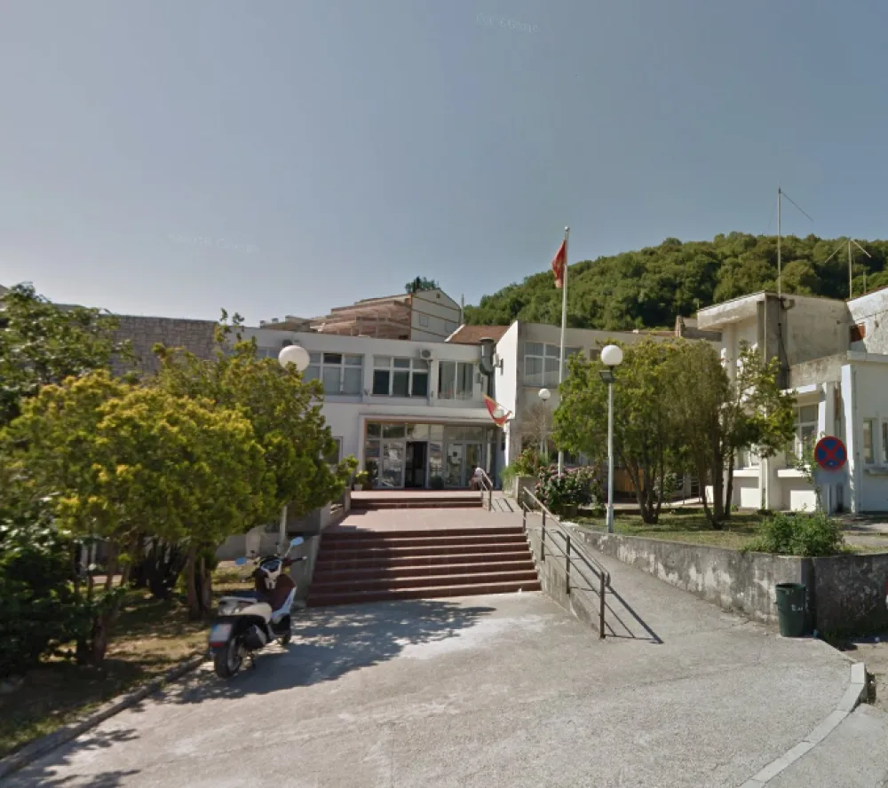 Ulcinj: Turski državljanin bježao policiji, kažnjen sa 1.500 eura