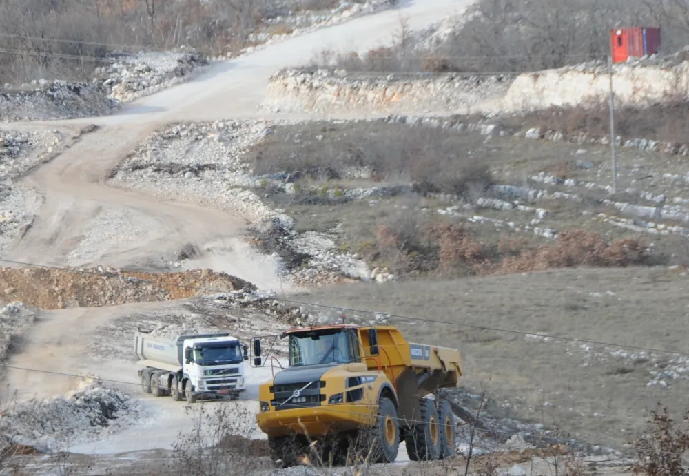 Od Cetinja do Čeva tro&scaron;e rekordnih 36 miliona, radovi traju pet godina