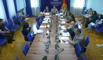 (VIDEO) Odbor neće Vladi proslijediti peticiju za uvođenje vjeronauke