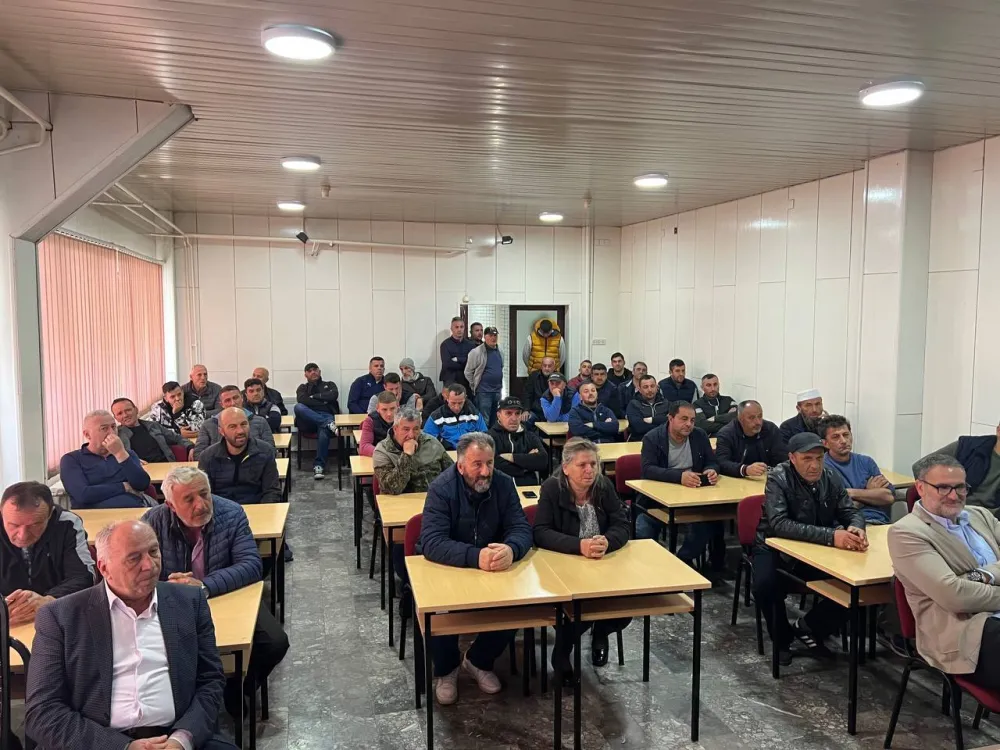 Sa skupa građana Plava poručeno: Uzećemo motorne testere u ruke i sami krenuti da spasavamo &scaron;ume