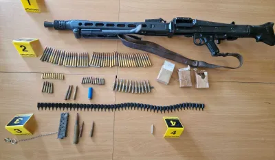 UP: Uhap&scaron;ena dva lica, oduzeti pu&scaron;komitraljez, motocikl, blindirano vozilo, droga