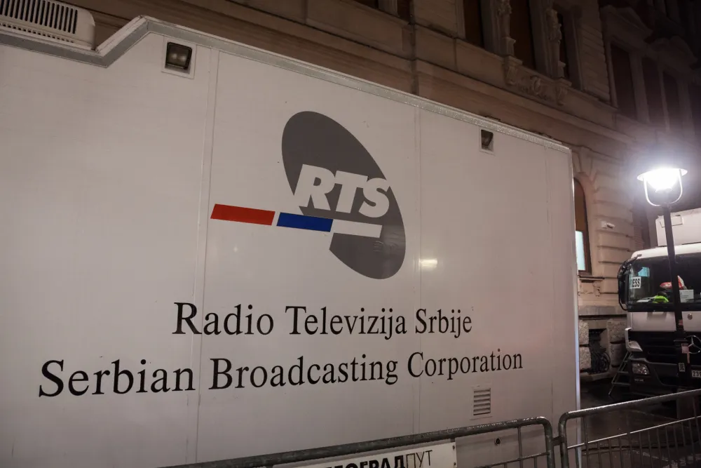 RTS jutros bez Jutarnjeg programa, prilagođavaju programsku &scaron;emu