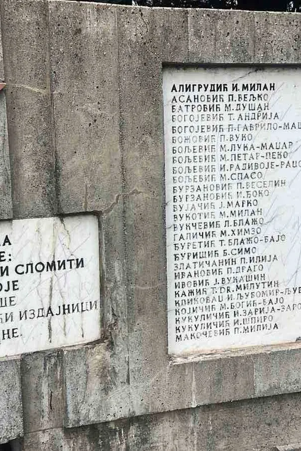 (VIDEO) Spomenik na Koniku čeka konzervatore