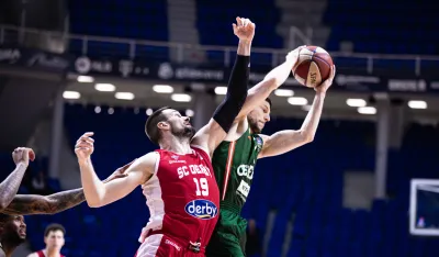 Ubjedljiv poraz "studenata"